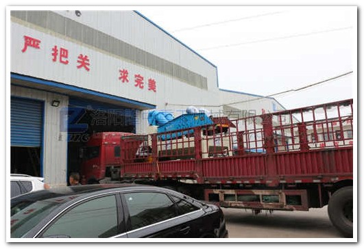 細(xì)沙回收機發(fā)貨現(xiàn)場