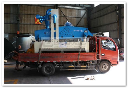 細(xì)沙回收機發(fā)貨現(xiàn)場